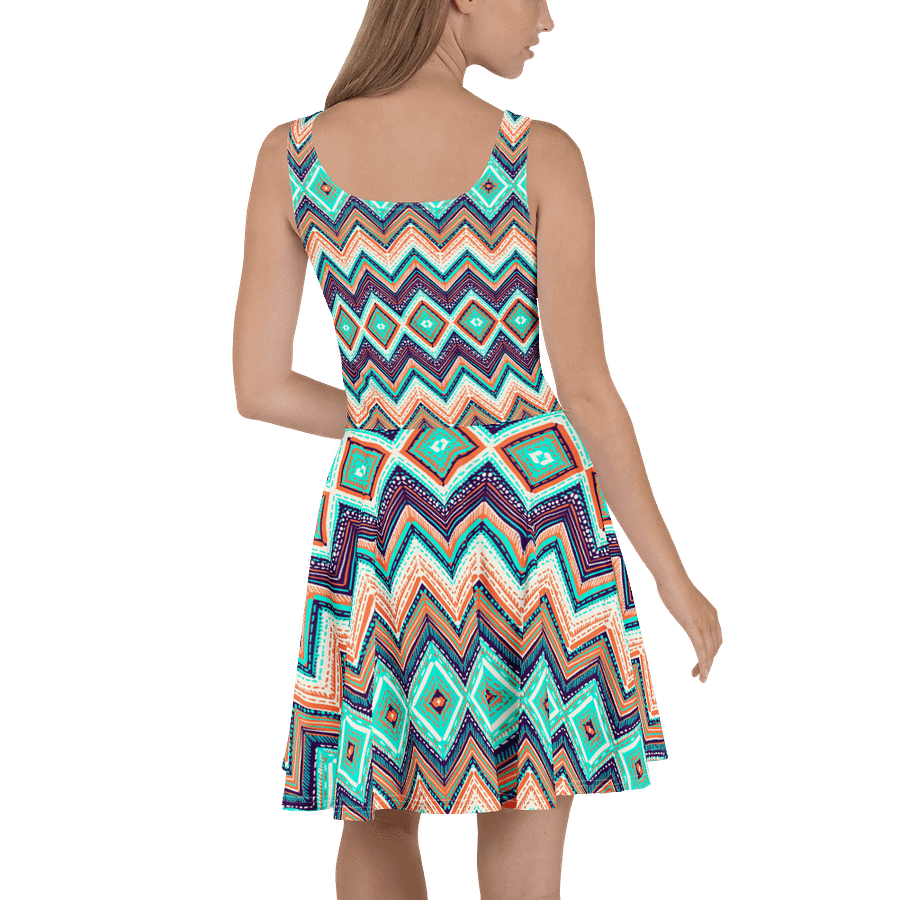 Geometric Lounge Skater Dress – Effortless Comfort Meets Bold Style product image (4)