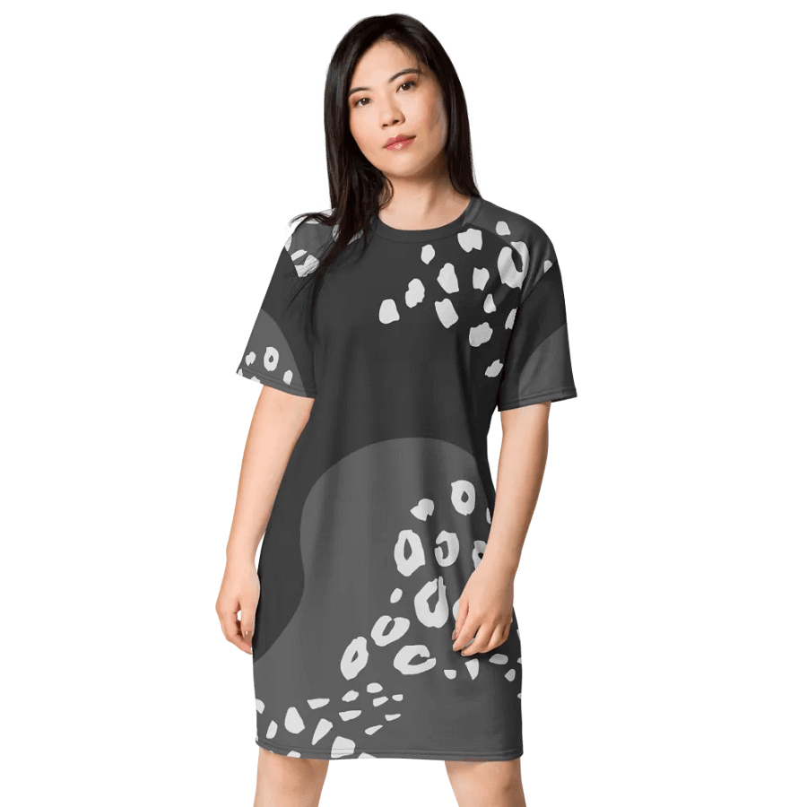 Grey Leopard Waves T-Shirt Dress product image (1)