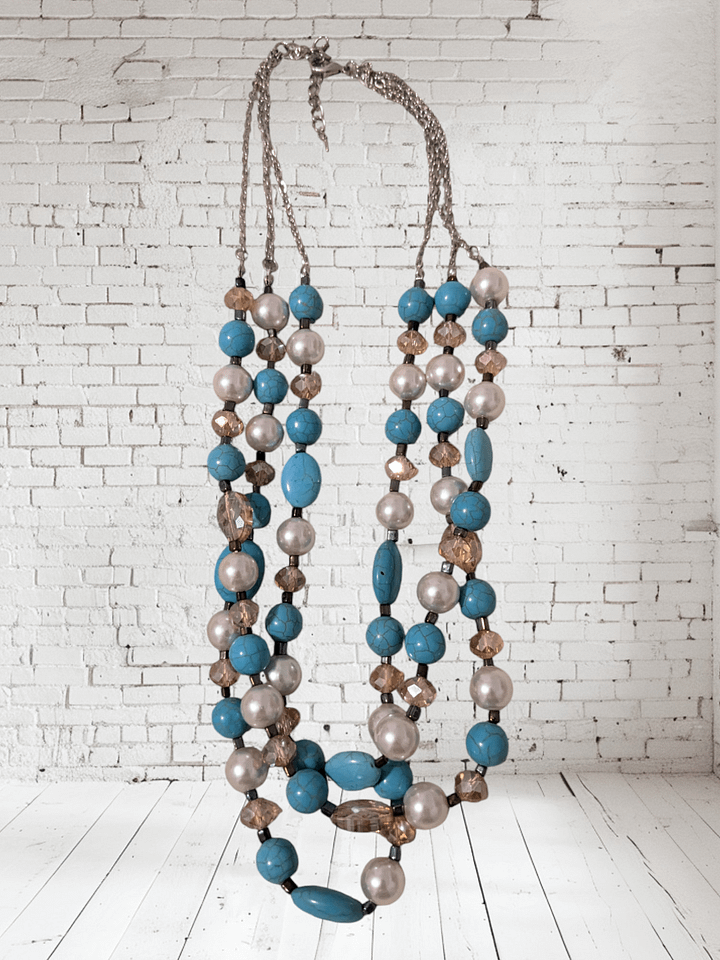 3 Strand Vintage Necklace product image (1)