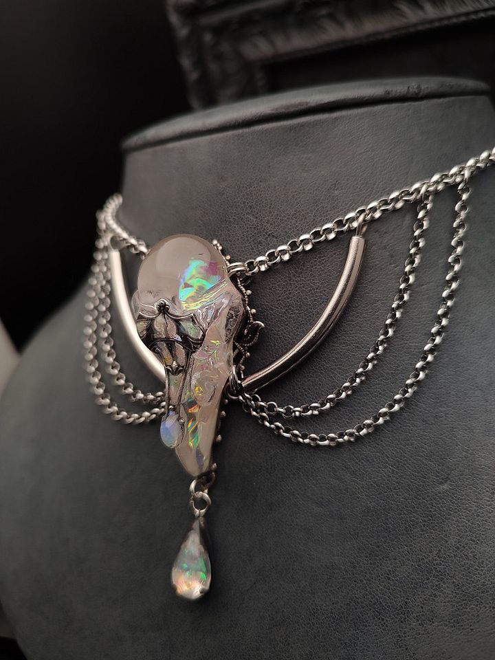 Epoxica - Ghost Corvid Collar product image (2)