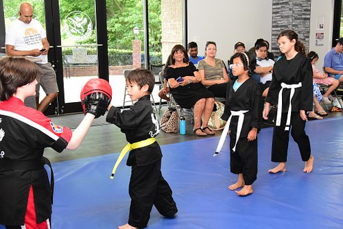 💬 “The best thing we’ve ever signed up for.”
— A proud Choe’s mom
Come see why families love martial arts 👉 https://TryKarate...