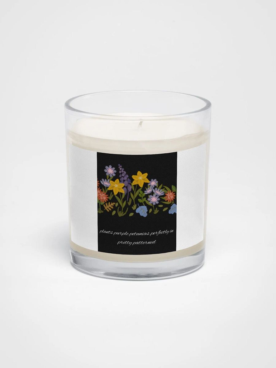 Petunia Paradise Soy Wax Candle product image (1)