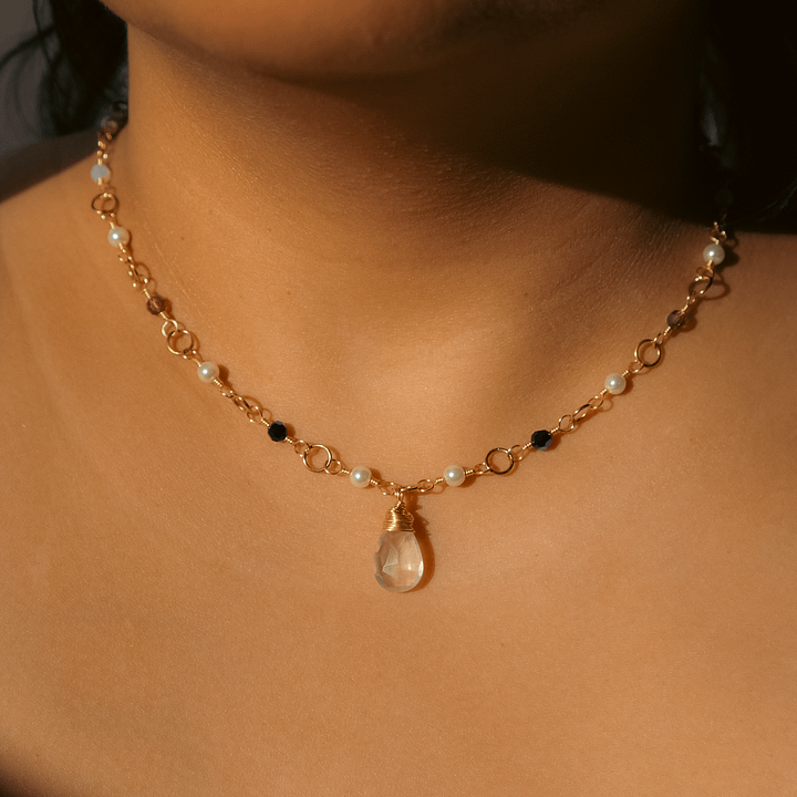 Non binary pride - Rose quartz pendant necklace product image (2)