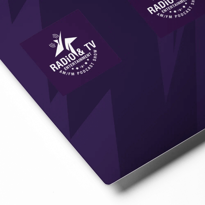 RDTV POD-FAM Glossy Metal Print product image (2)