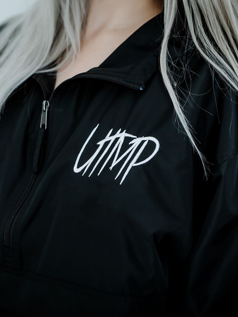 Champion Packable Jacket - Embroidered Pocket Logo product image (5)