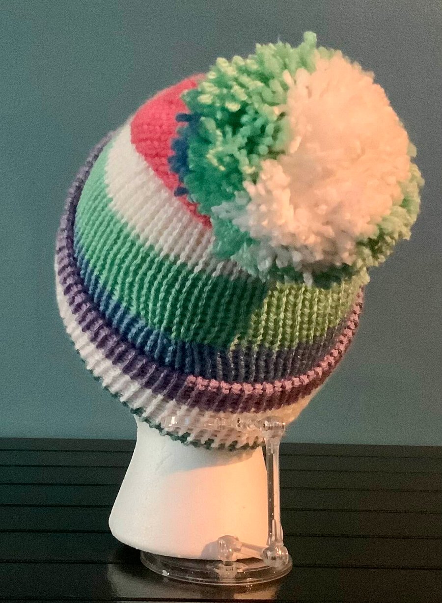 Girls Stripes Beanie hat product image (3)
