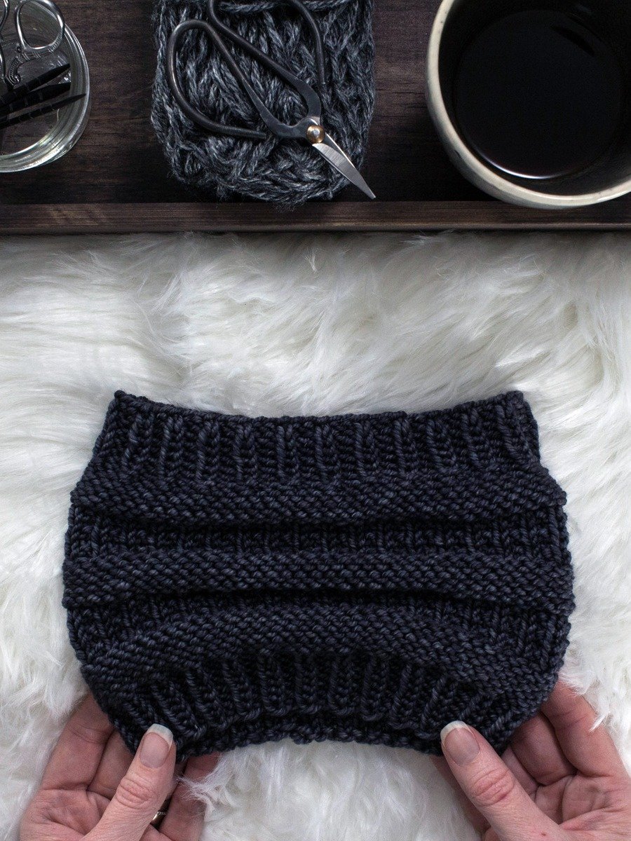 Messy Bun Headband Knitting Pattern - Whimsical Delights product image (1)