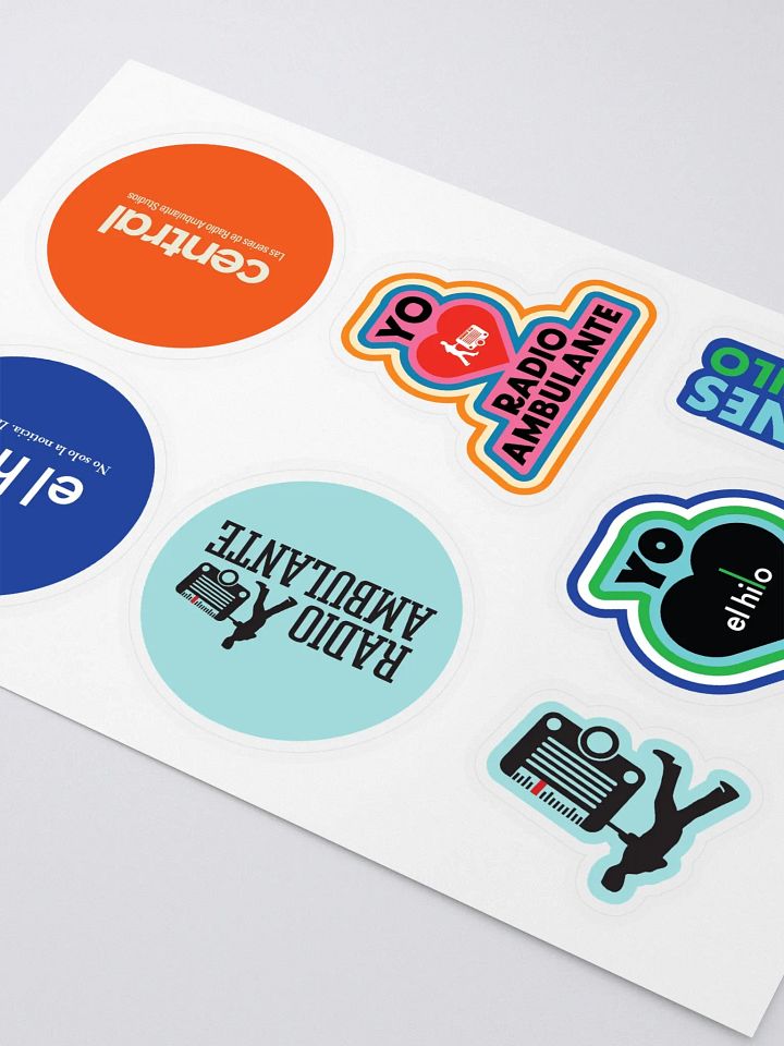 Hoja de Stickers Radio Ambulante y El hilo product image (2)