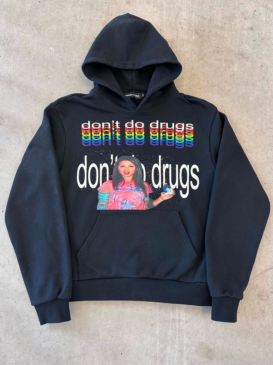 Don't do drugs hoodie product image (1)