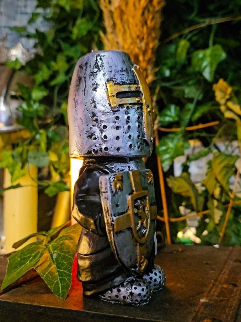 The Armored Kingdom Warmonger Knight Collectible product image (3)