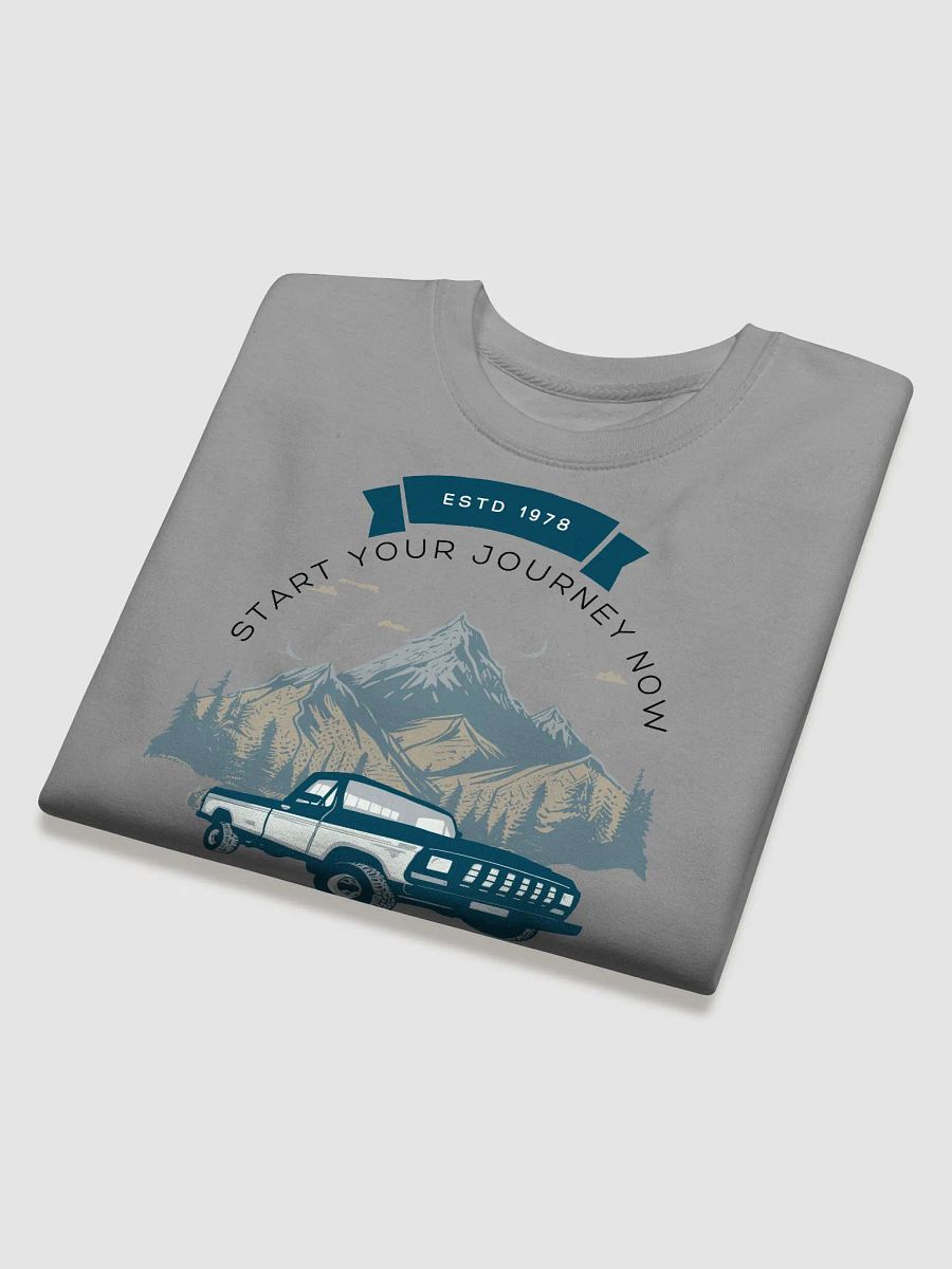 ADVENTURE AWAITS SWEATSHIRT product image (4)