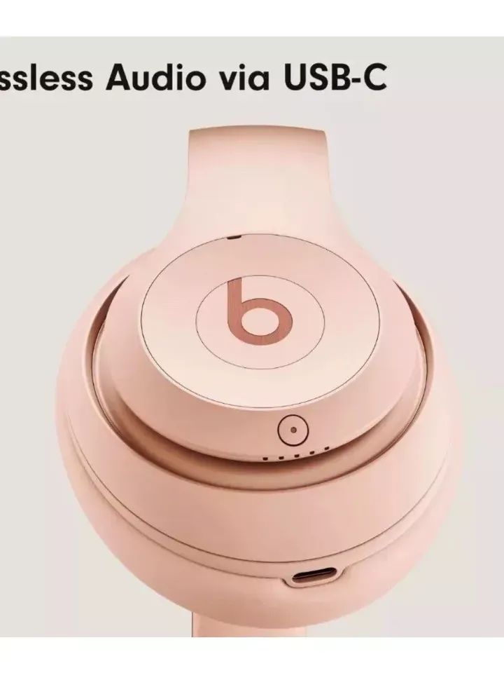 Beats Studio Pro Beats X Kim Kardashian. “Moon”Color. product image (2)