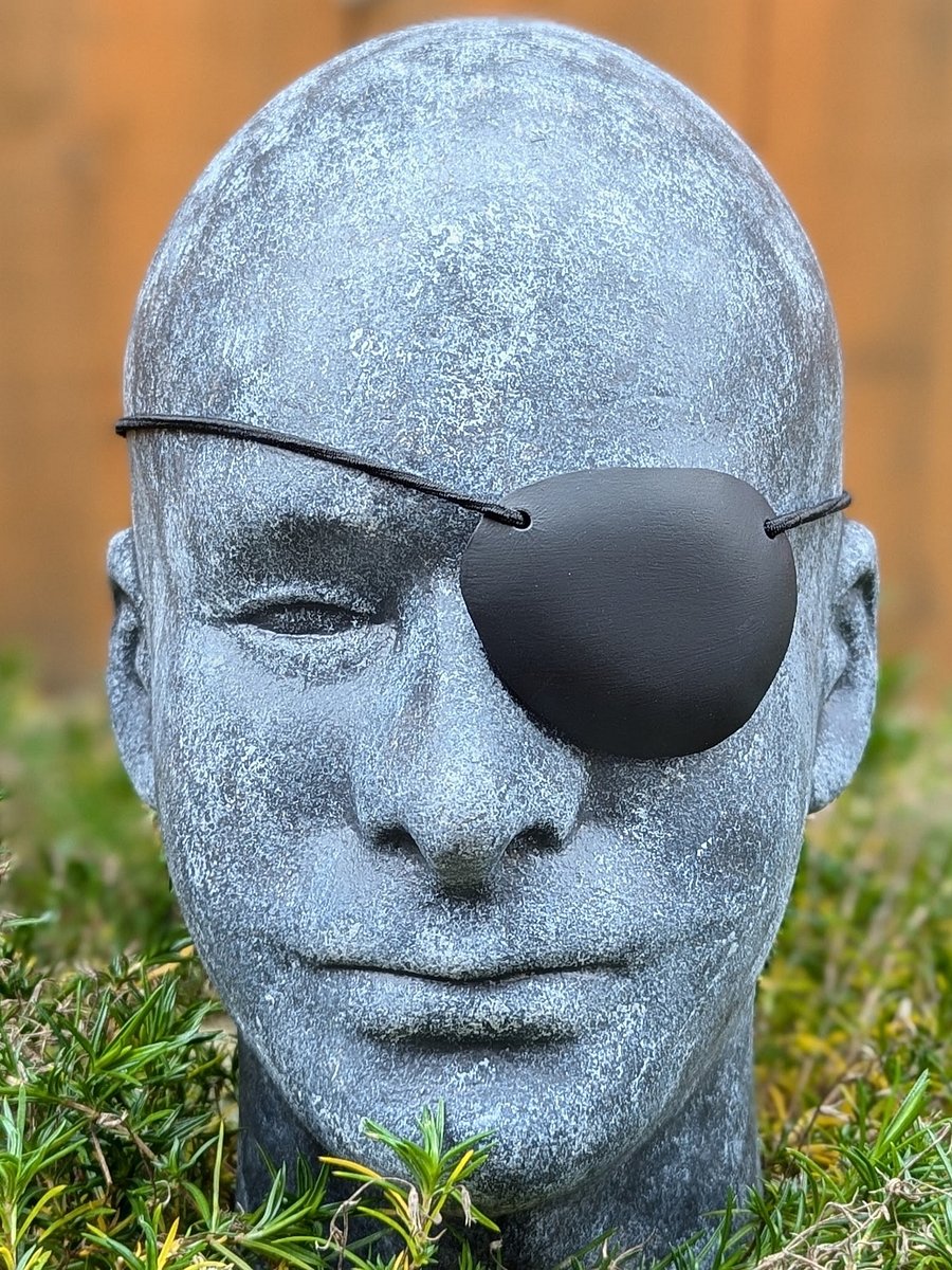 Basic Eyepatch Pattern product image (1)