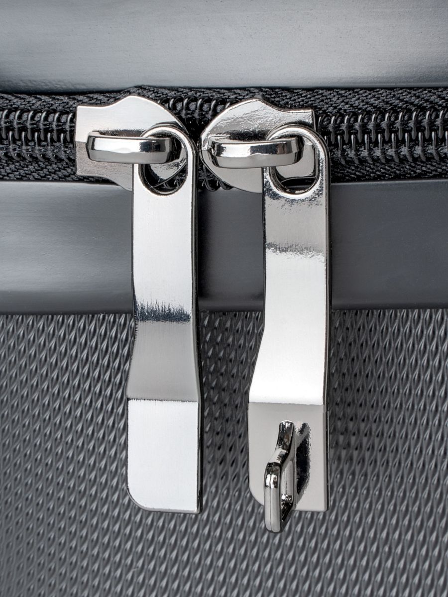 Travel Suitcase for Black Women and Girls Green Girl Power product image (4)
