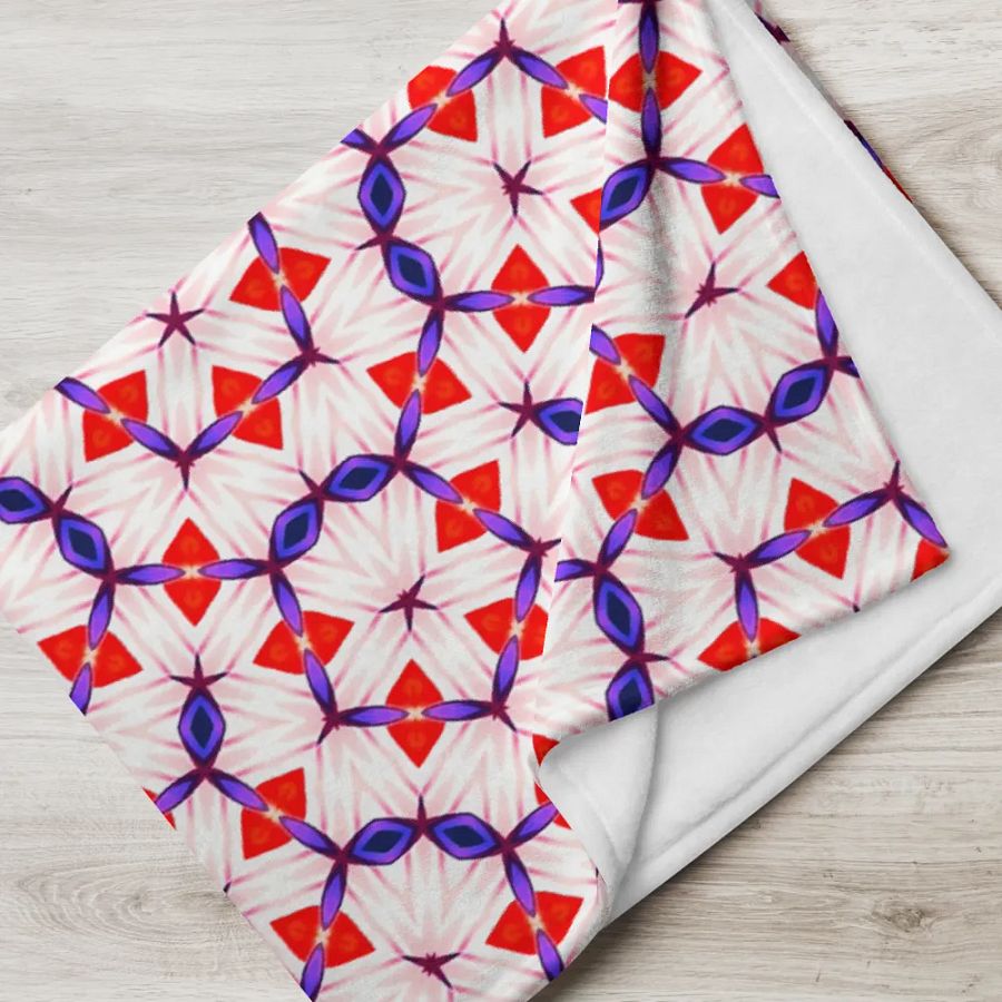 Red White & Blue Floral Throw Blanket product image (8)