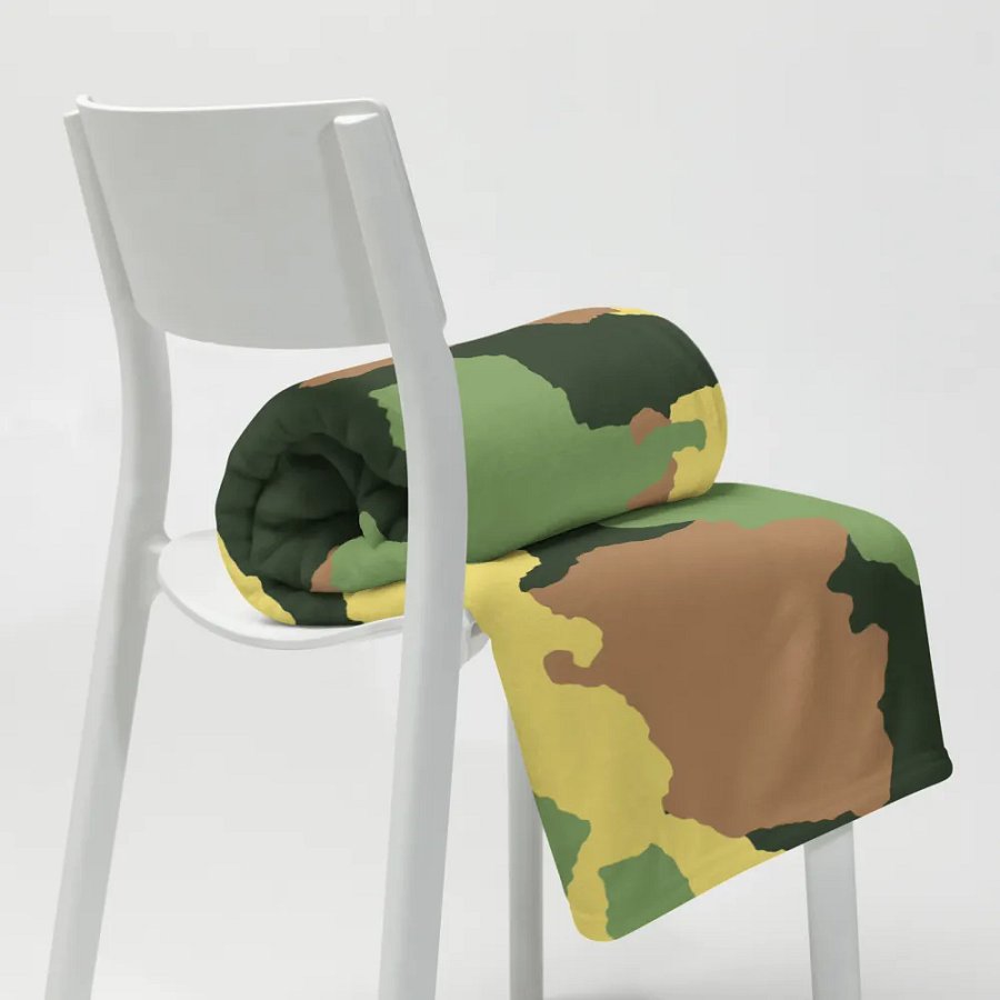 Camouflage Comfort Throw Blanket product image (20)