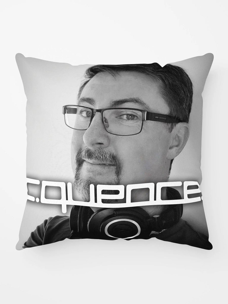 Cquence Cushion product image (5)