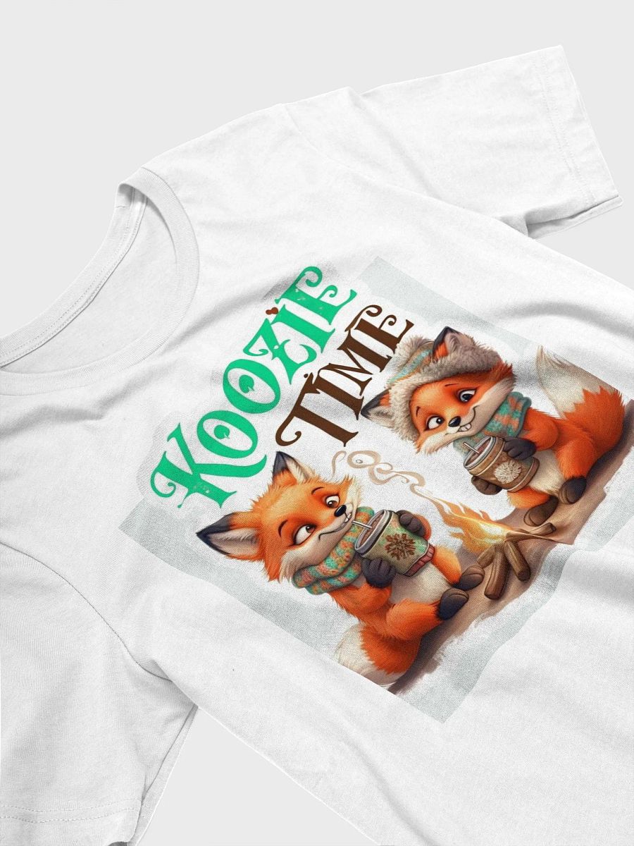 Cozy Foxes Campfire T-Shirt product image (3)