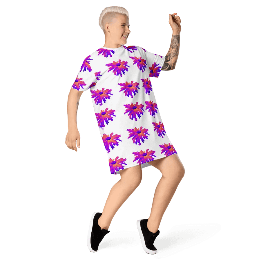 Abstract Pink Floating Daisy Flower Ladies T Shirt Dress product image (6)