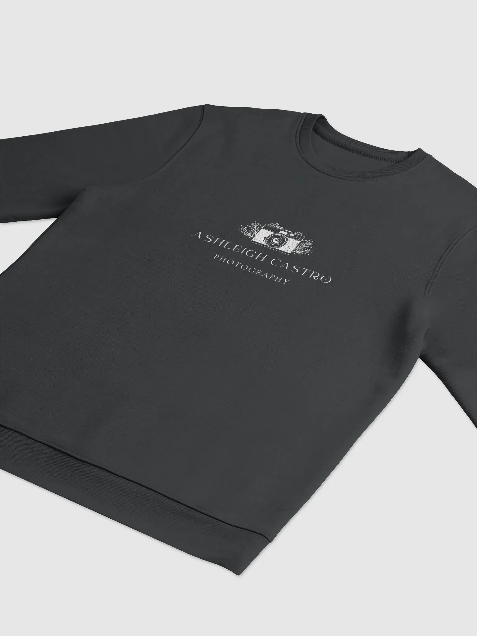 Botanical Camera Logo Recycled Sweatshirt product image (5)