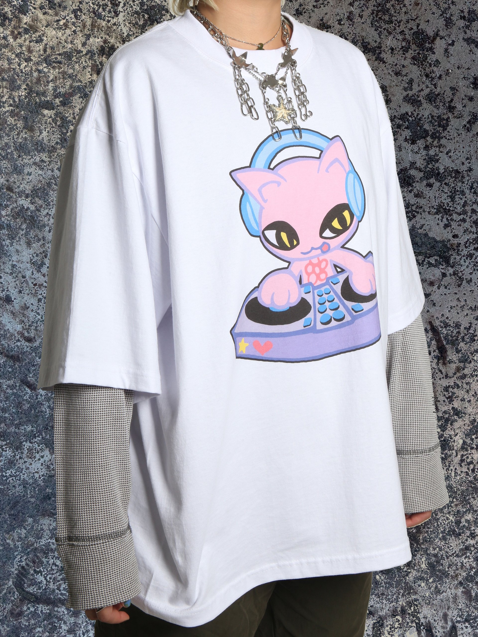 DJ Kitty T-Shirt (White) product image (2)