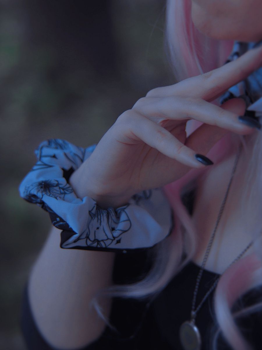 Starry Night Flower | Scrunchie product image (4)