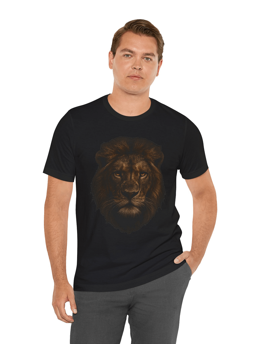 Majestic Mane Lion Graphic Tee product image (4)