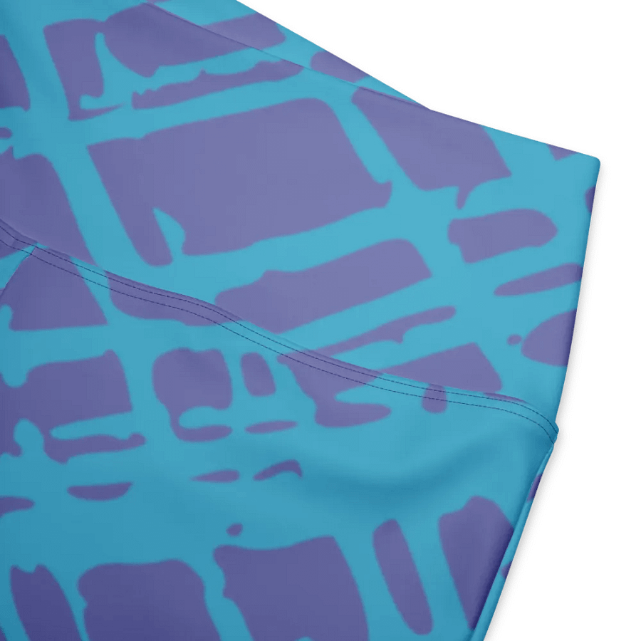 Mesh Mirage Flare Leggings product image (1)