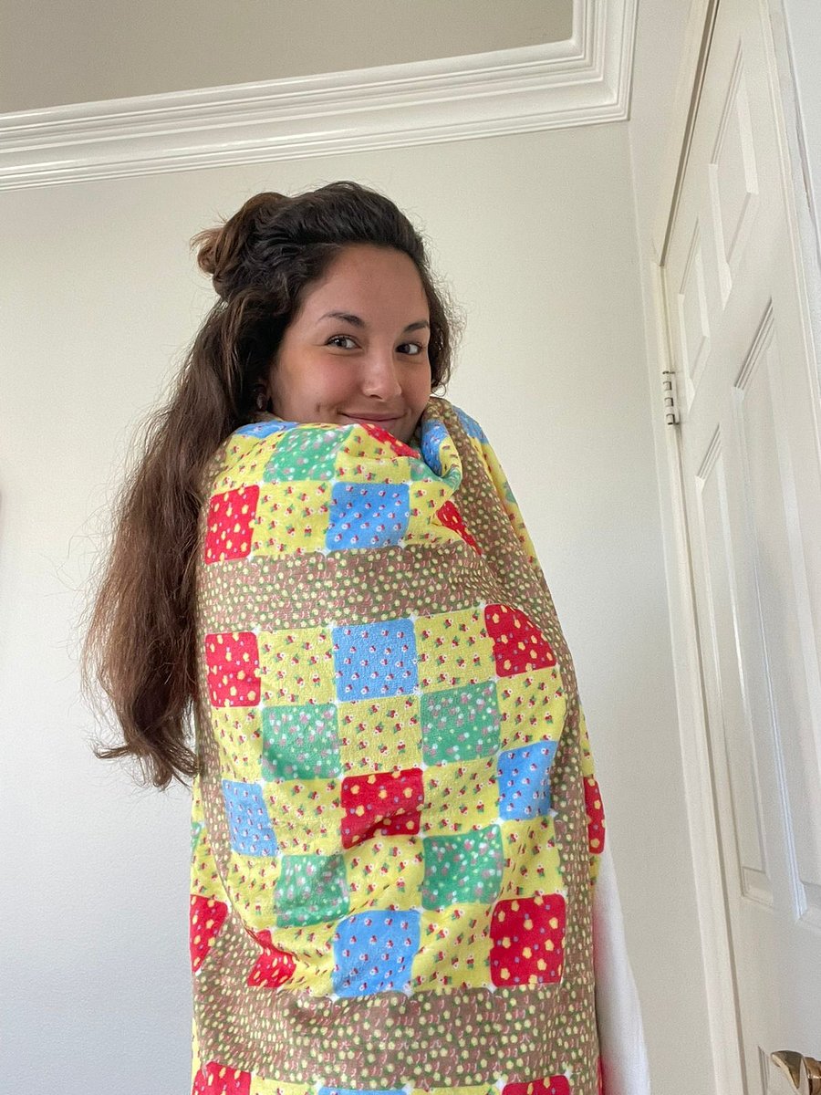 Met Gala Blanket product image (1)