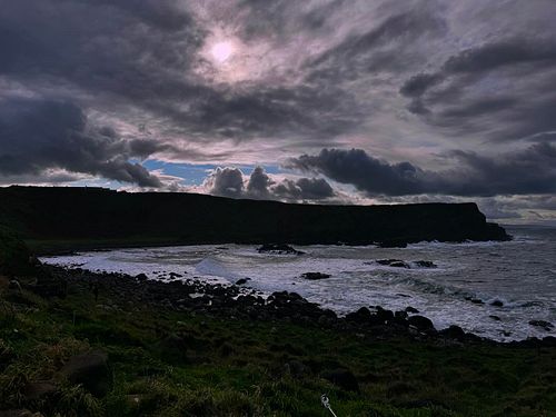 Few pics from The Giants Causeway today, this country is such a beautiful place #northernireland