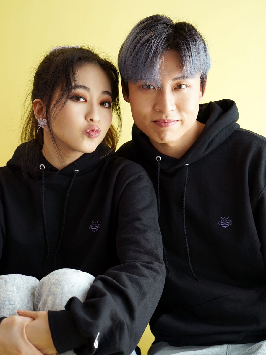 EEBEE EMBROIDERED CHAMPION HOODIE product image (4)