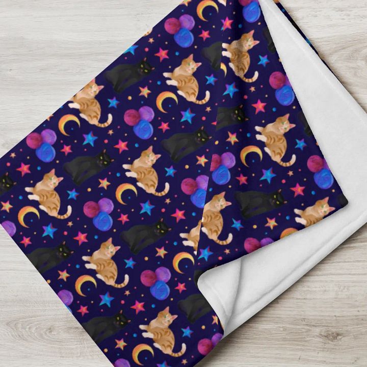 Luna and Apollo Blanket product image (1)