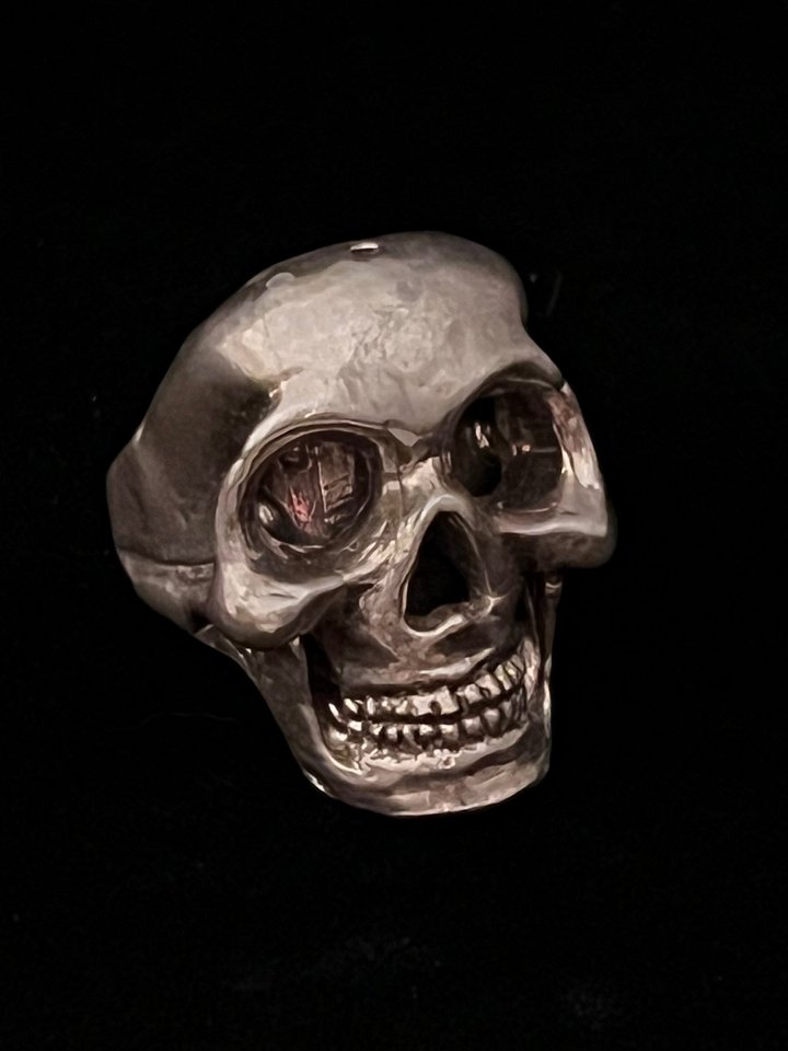 MEMENTO MORI RING product image (1)