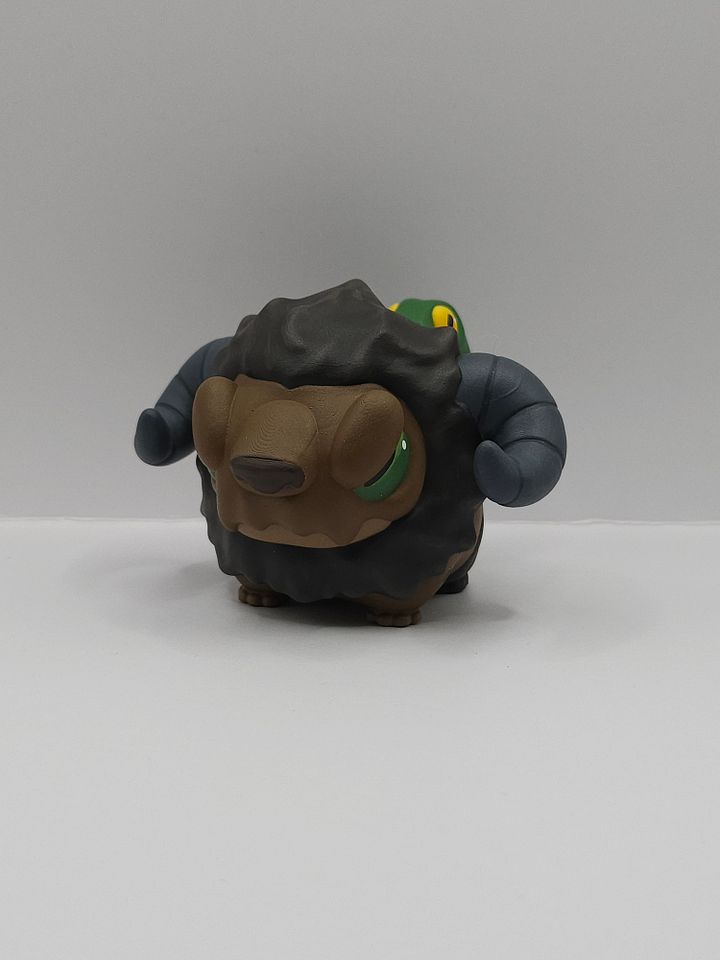 Grumpii Chimerii Art Toy product image (1)