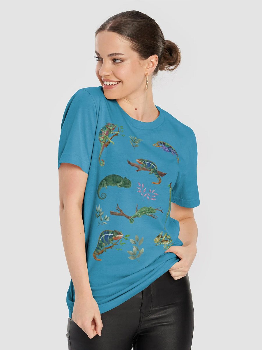 Chameleon Paradise T-Shirt product image (72)