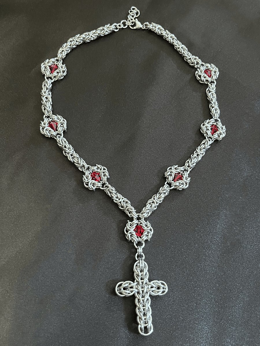 Red Requiem Necklace product image (3)