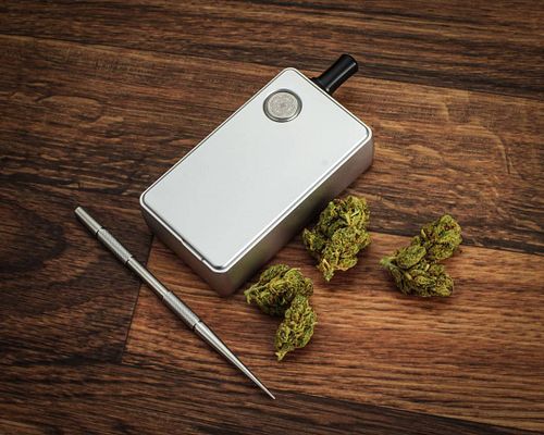 Sundaaaaaaze 🤪
Silver V1.5 dry herb vaporizer
@dotleafofficial
◾◾◾◾◾
📸@toxic__drummer
#canonusa #35mm #canon #dotleafofficial...
