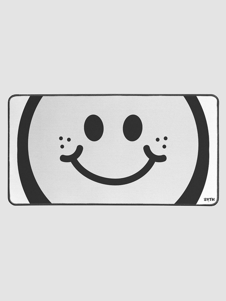 Syth SMILE ALWAYS Desk pad product image (1)