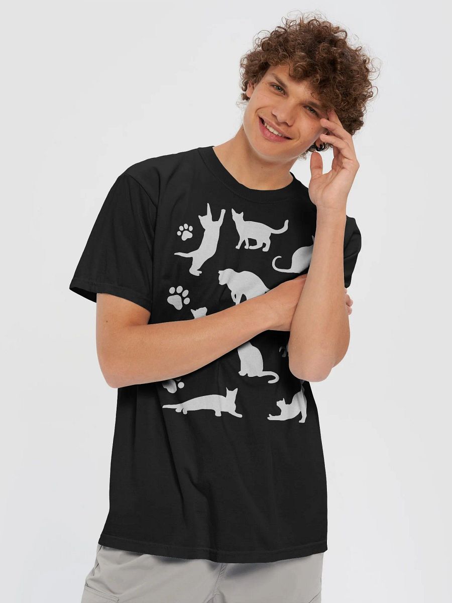 Cat Silhouette Heavyweight T-Shirt: Funny Stylish Designs for Cat Lovers product image (3)