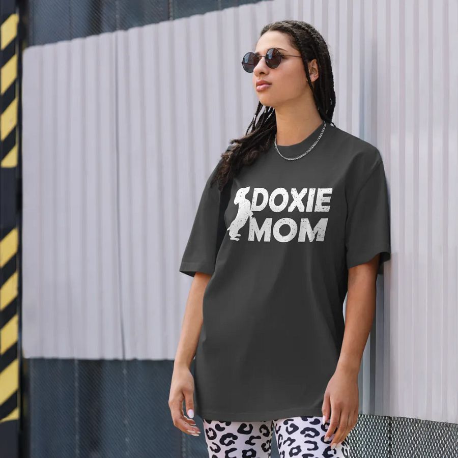 Doxie Mom Shirt - Show Off Your Dachshund Love in Style product image (6)
