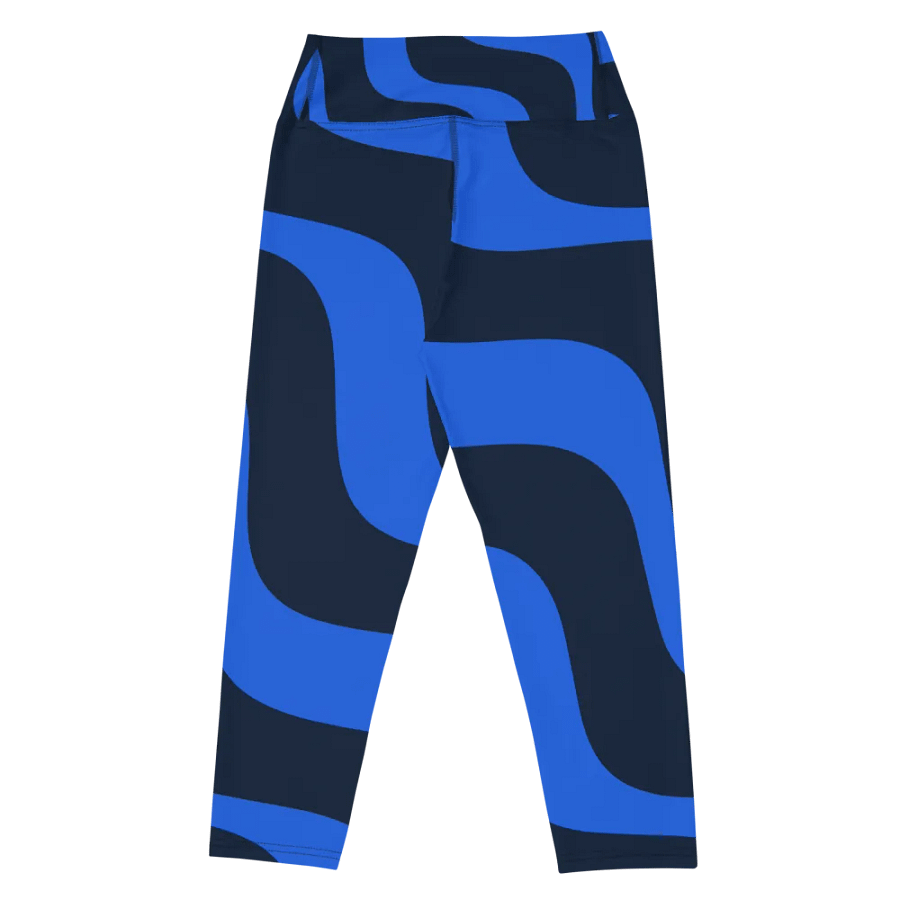 Ripple Effect Yoga Capri Leggings product image (7)