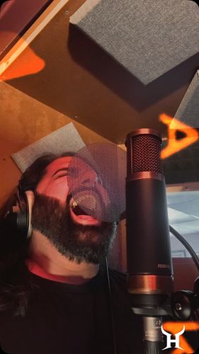 #BTS: Age of the Fall Recording Sessions

Clip: YEAAAAAH and No | @trentzuberi 
Location: @joeyvanamusic 

#HEMI #hemimusic #...