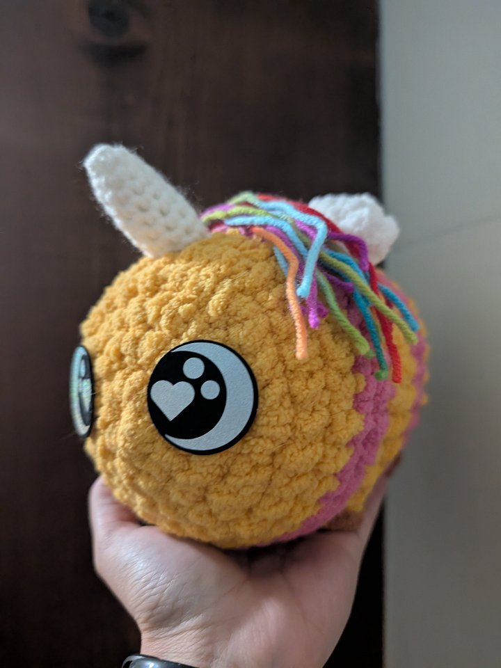 Buzzicorn (crochet pattern) product image (1)