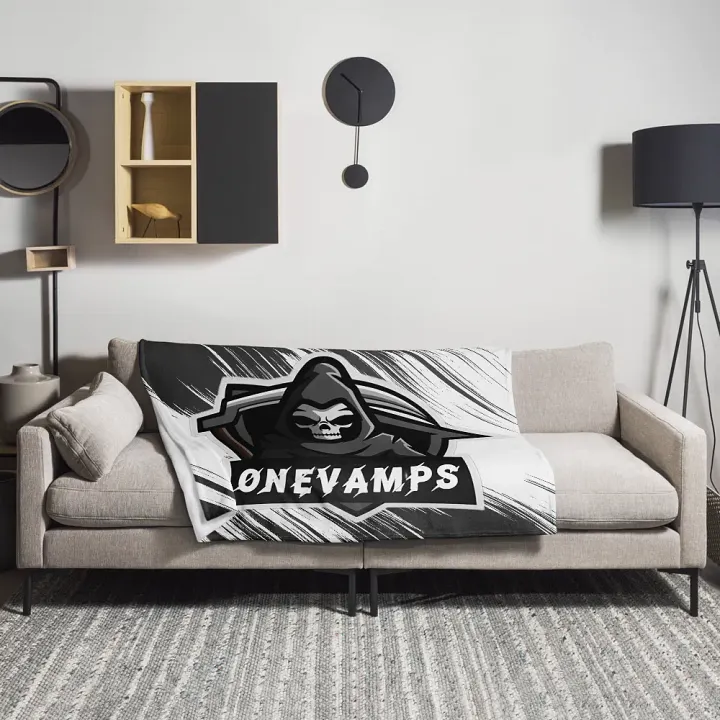 Throw Blanket OneVamps product image (1)