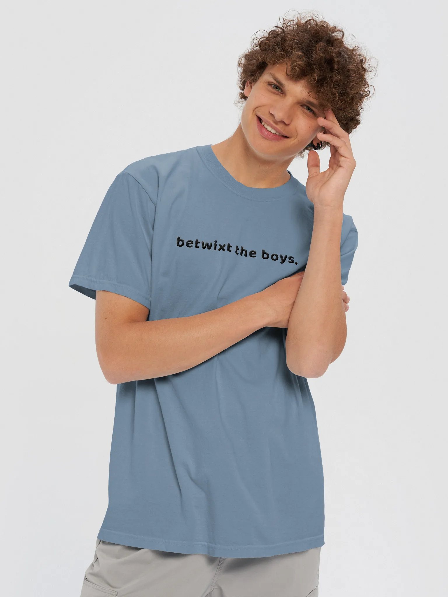 Betwixt the Boys T-Shirt Black Thread product image (44)