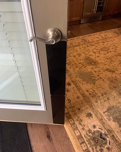 🐾 Keep Your Doors Looking Brand New! 🏠
Tired of your furry friend leaving claw marks behind? This Premium Stainless Steel Doo...