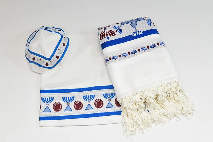BLUE MENORAH -Small Tallit (Prayer Shawl) KIT product image (1)