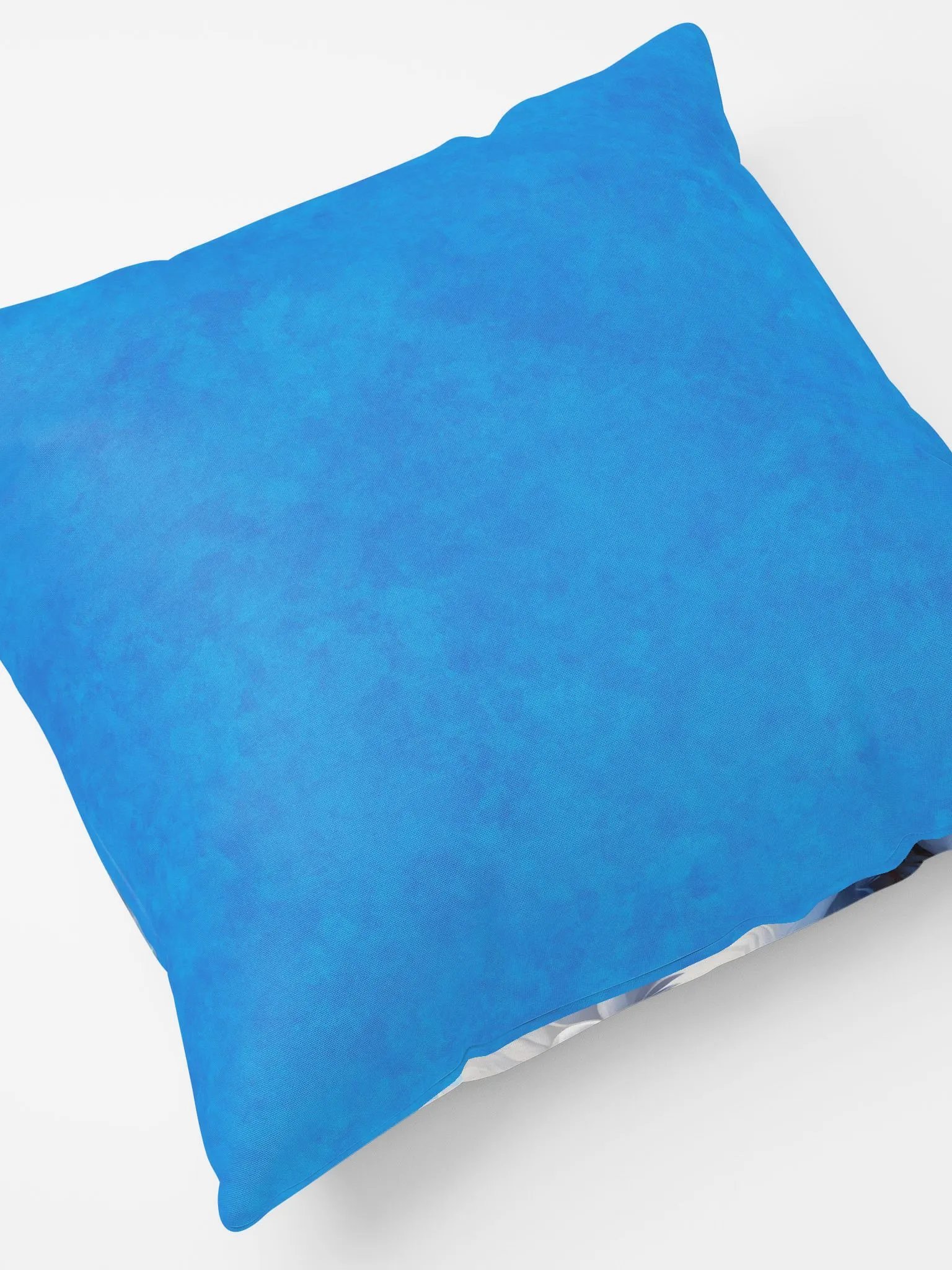 Blue-Eyed Kitten Winter Magic Pillow product image (4)