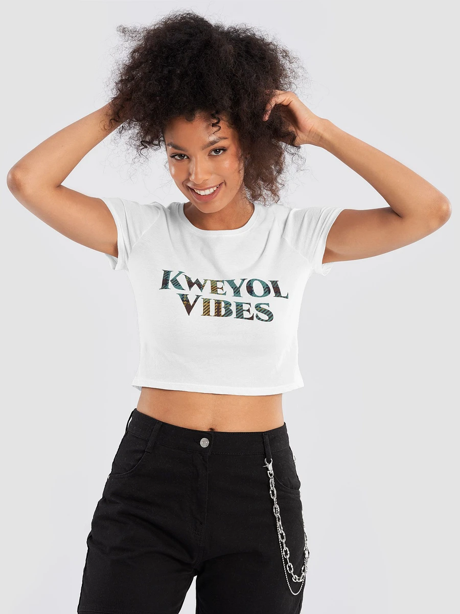 Kweyol Vibes Madras Crop Tee product image (9)