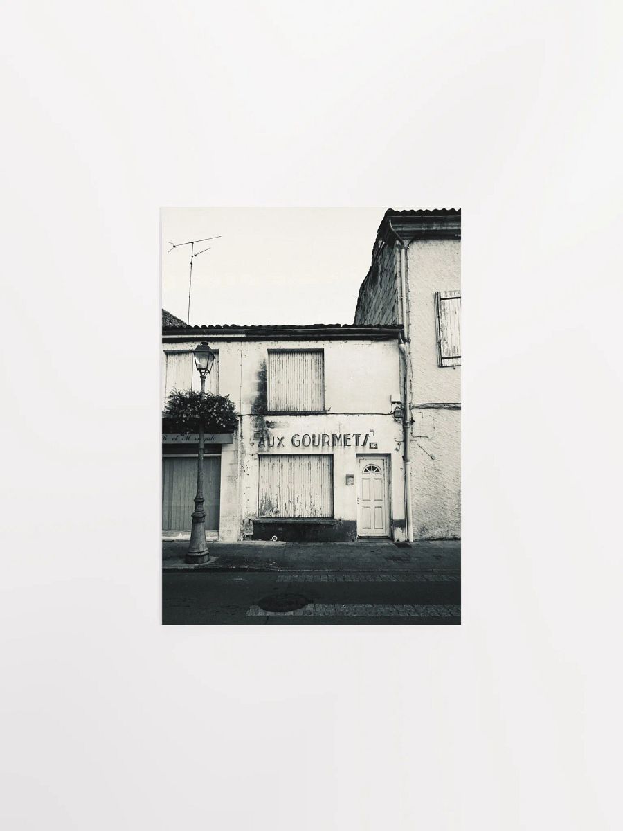 Aux Gourmets Vintage house black and white product image (2)